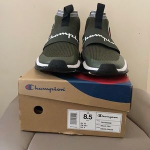 Hiker green Champion “rally pro” sneakers